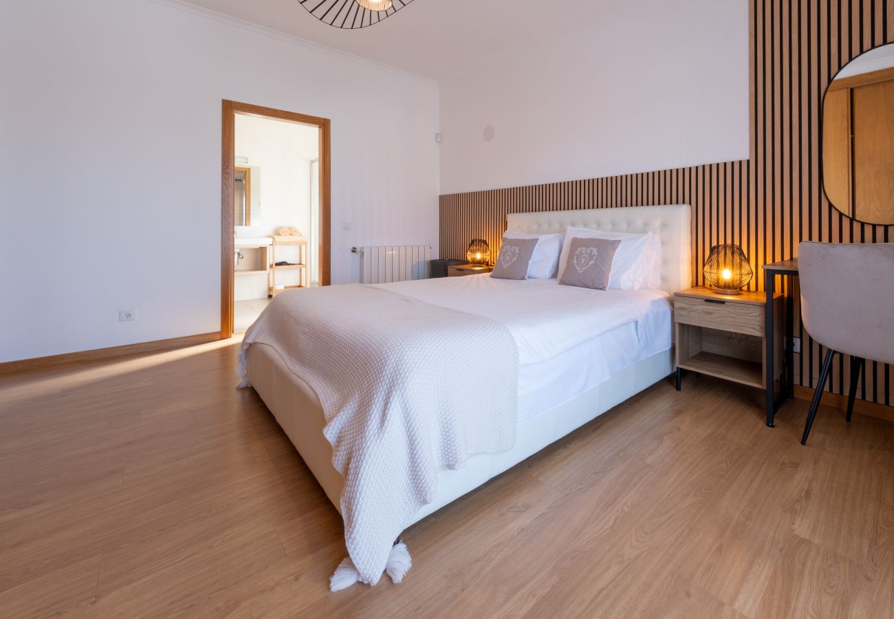 Villa in Lagos - RLAG46L