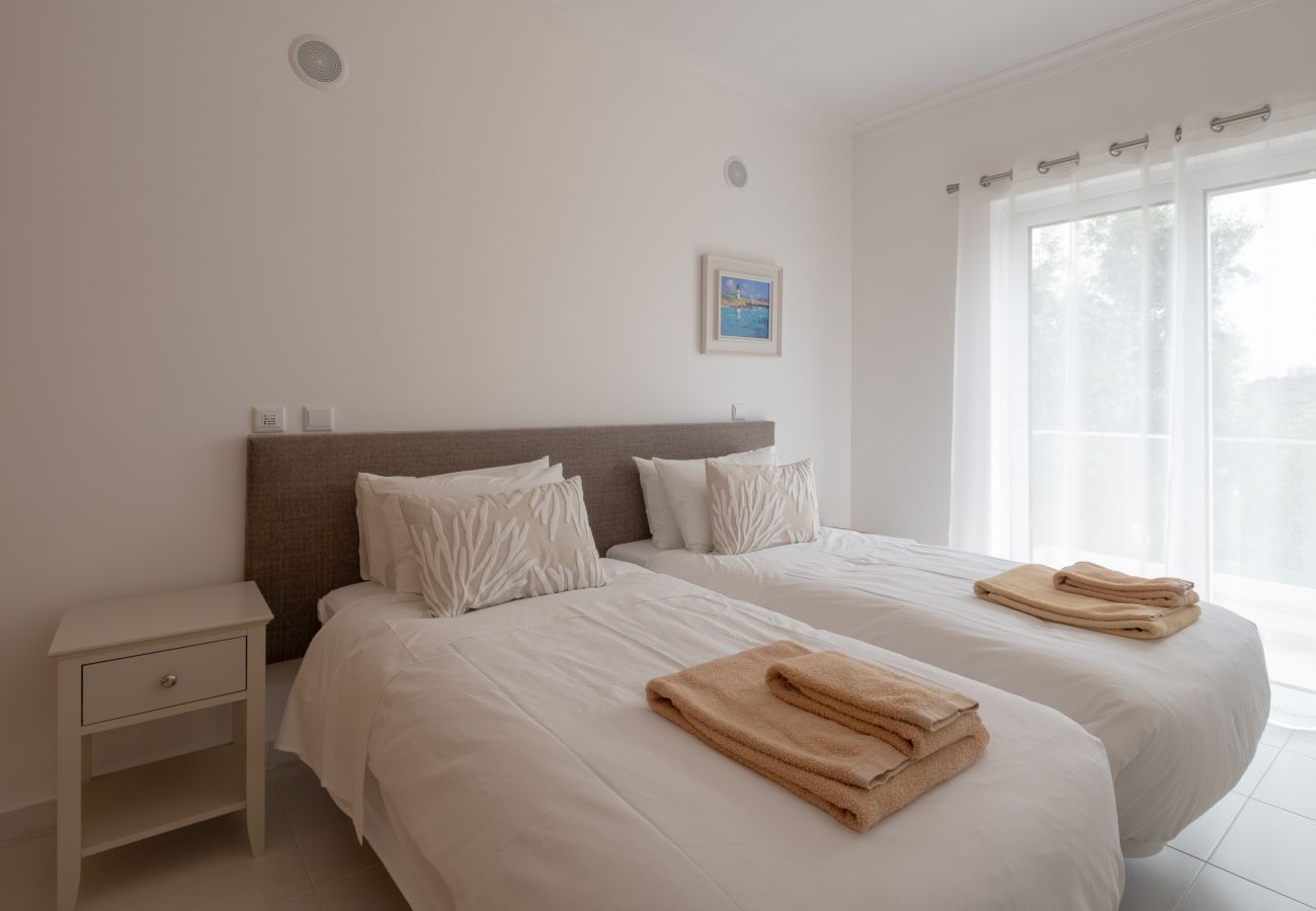 Apartment in Lagos - RLAG69L