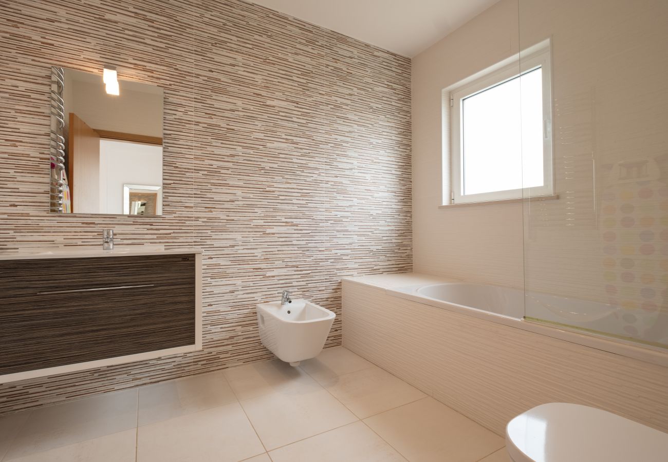 Apartment in Lagos - RLAG69L