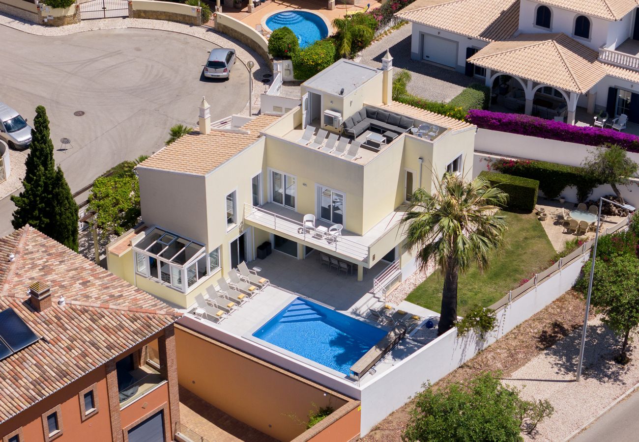 Villa in Lagos - RLAG95L