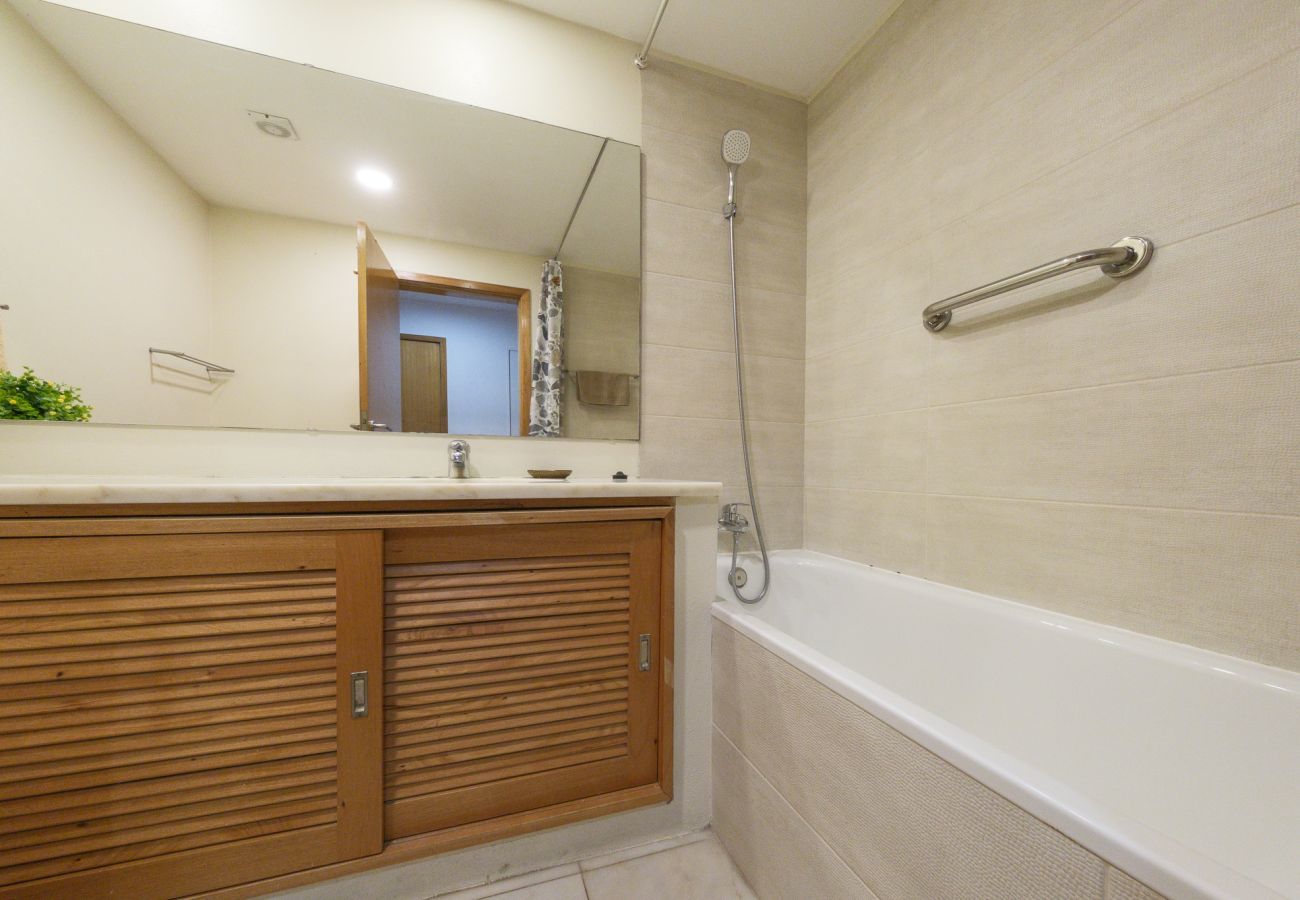 Apartamento em Lagos - Apt confortável na Marina [96]