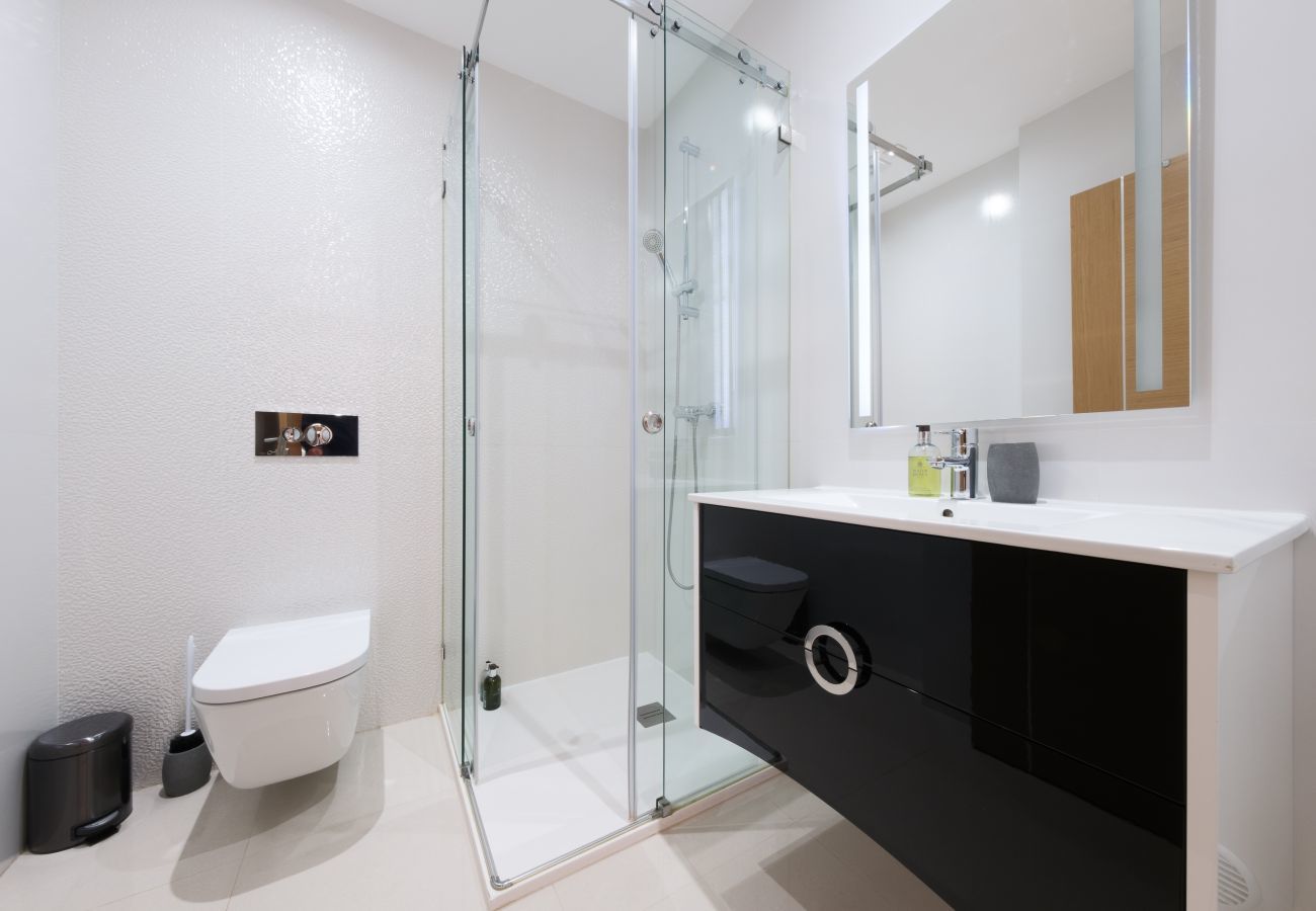 Apartamento em Lagos - Apt estiloso vista mar [105]