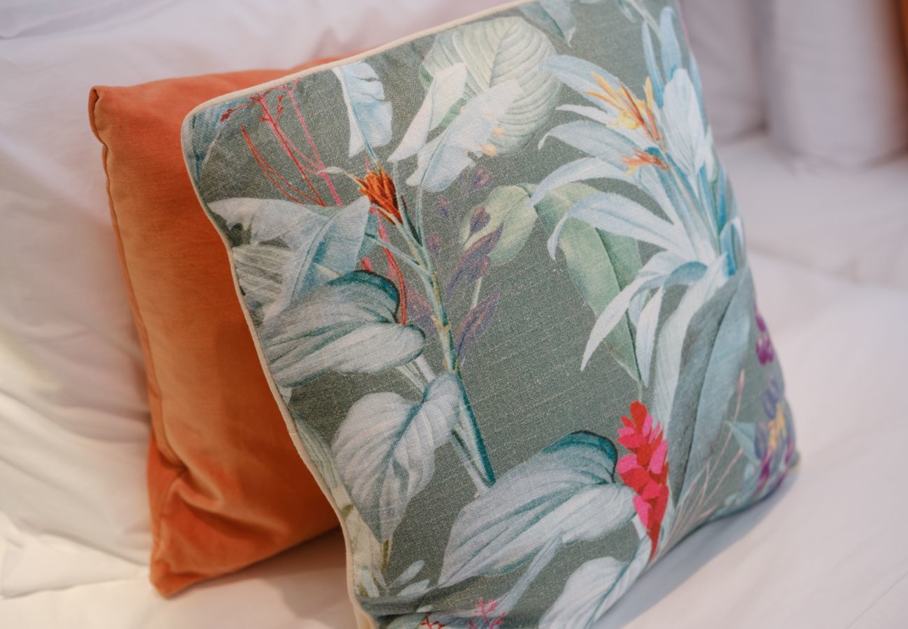 Apartamento em Lagos - Apt estiloso vista mar [105]