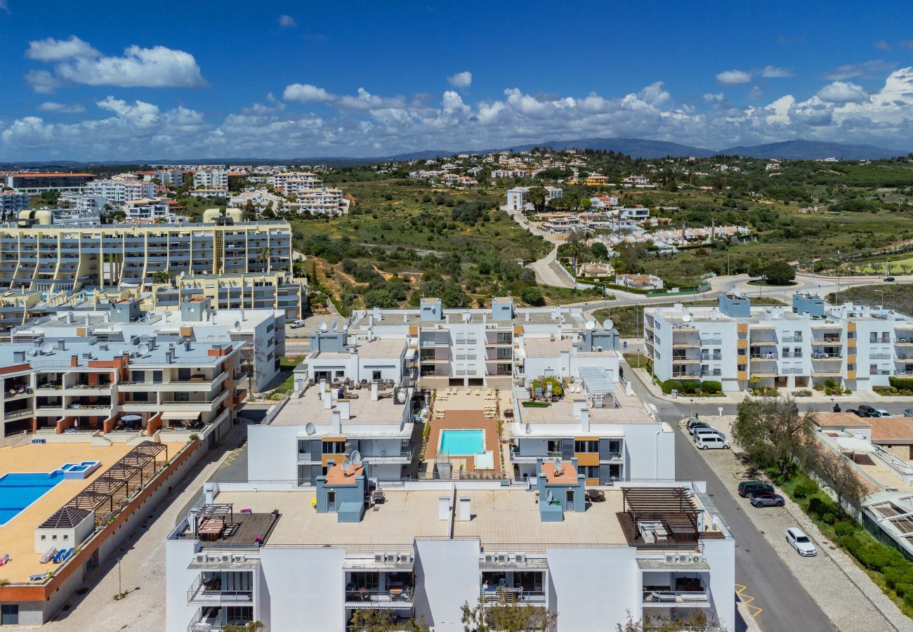 Vista aérea da zona do apartamento