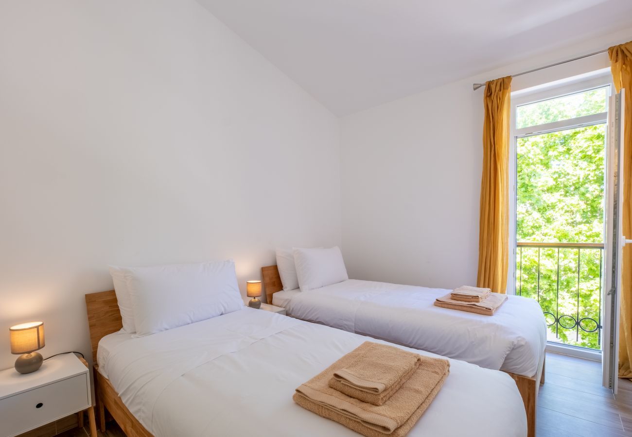 Quarto twin