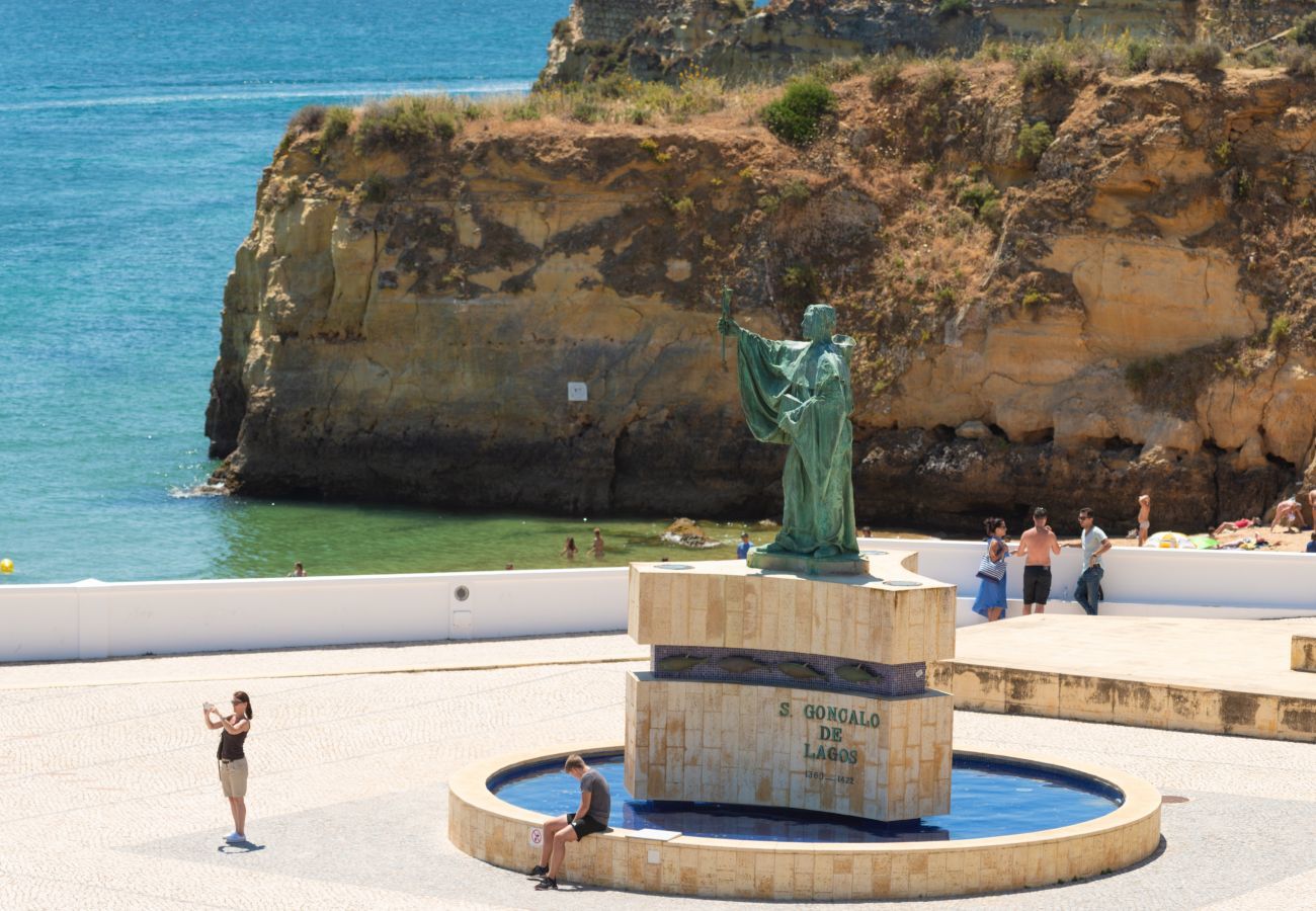 Estátua São Gonçalo