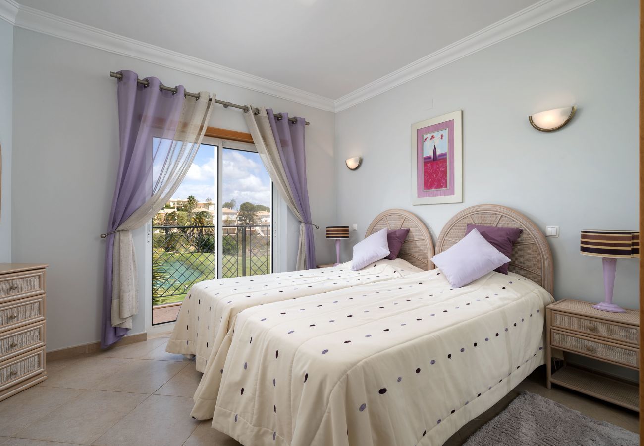 Quarto twin
