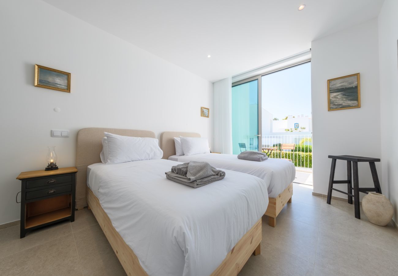 Villa em Lagos - Villa moderna junto praia [124]