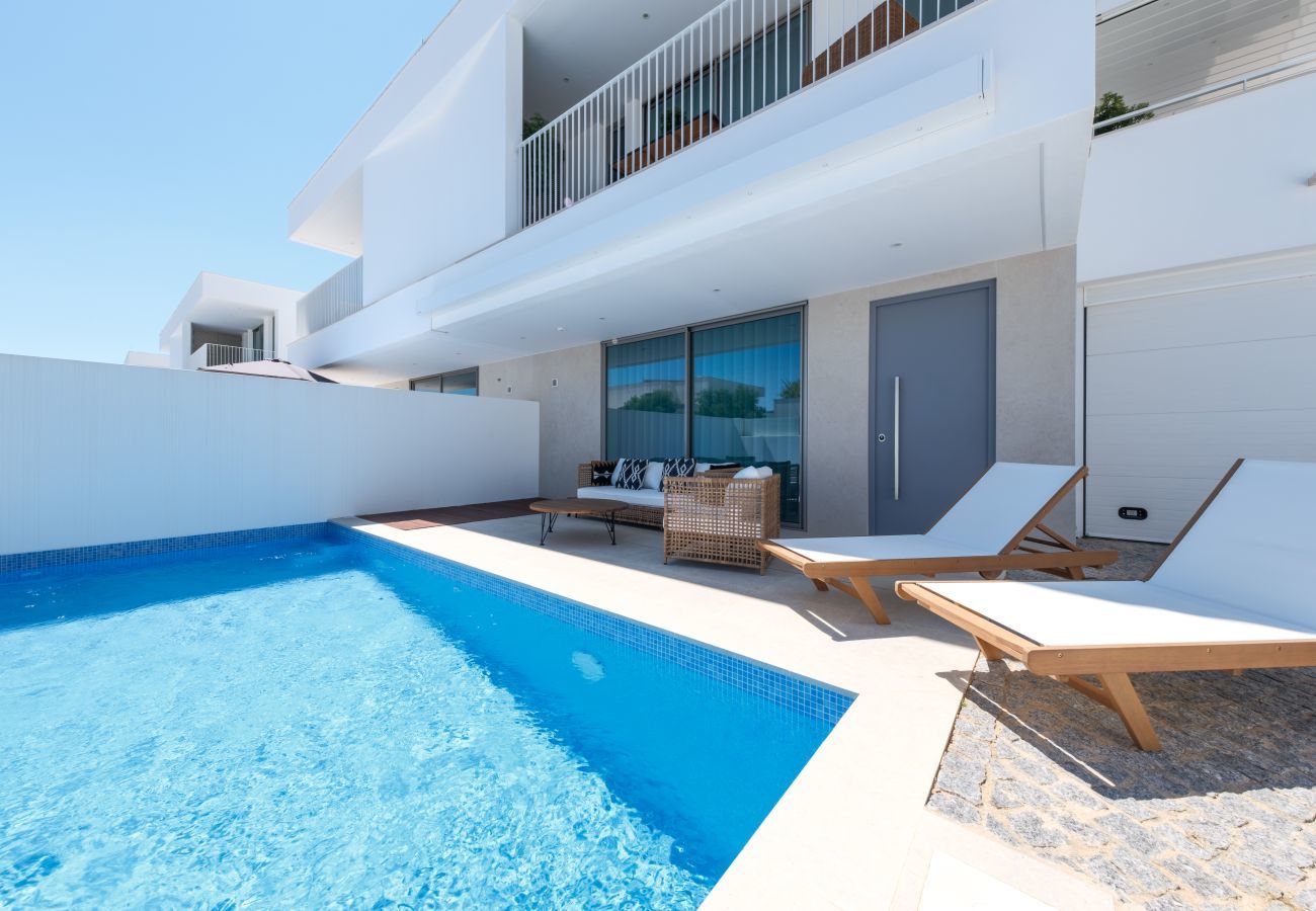 Villa em Lagos - Villa moderna junto praia [124]