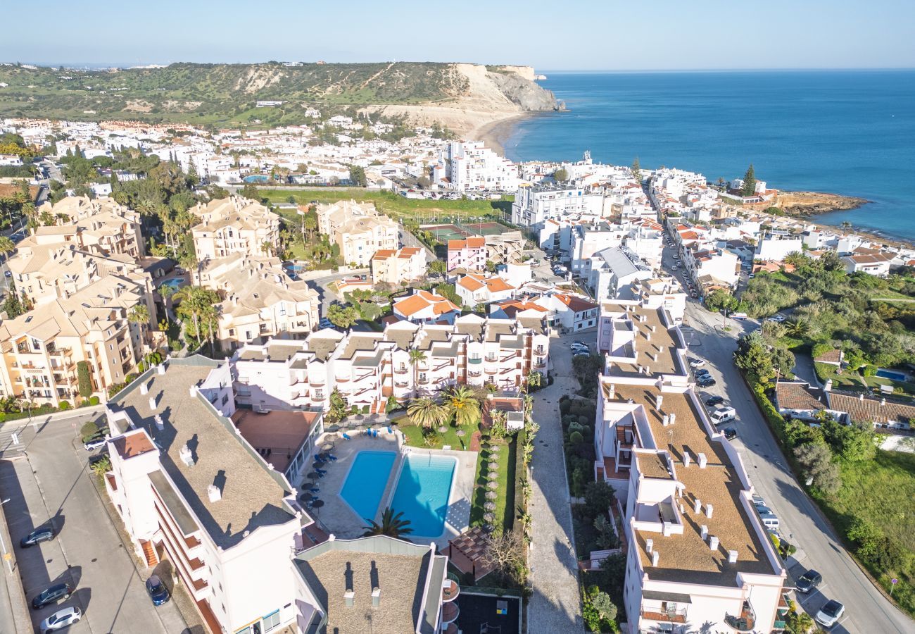 Apartamento em Luz - Apartamento moderno junto à praia [30]