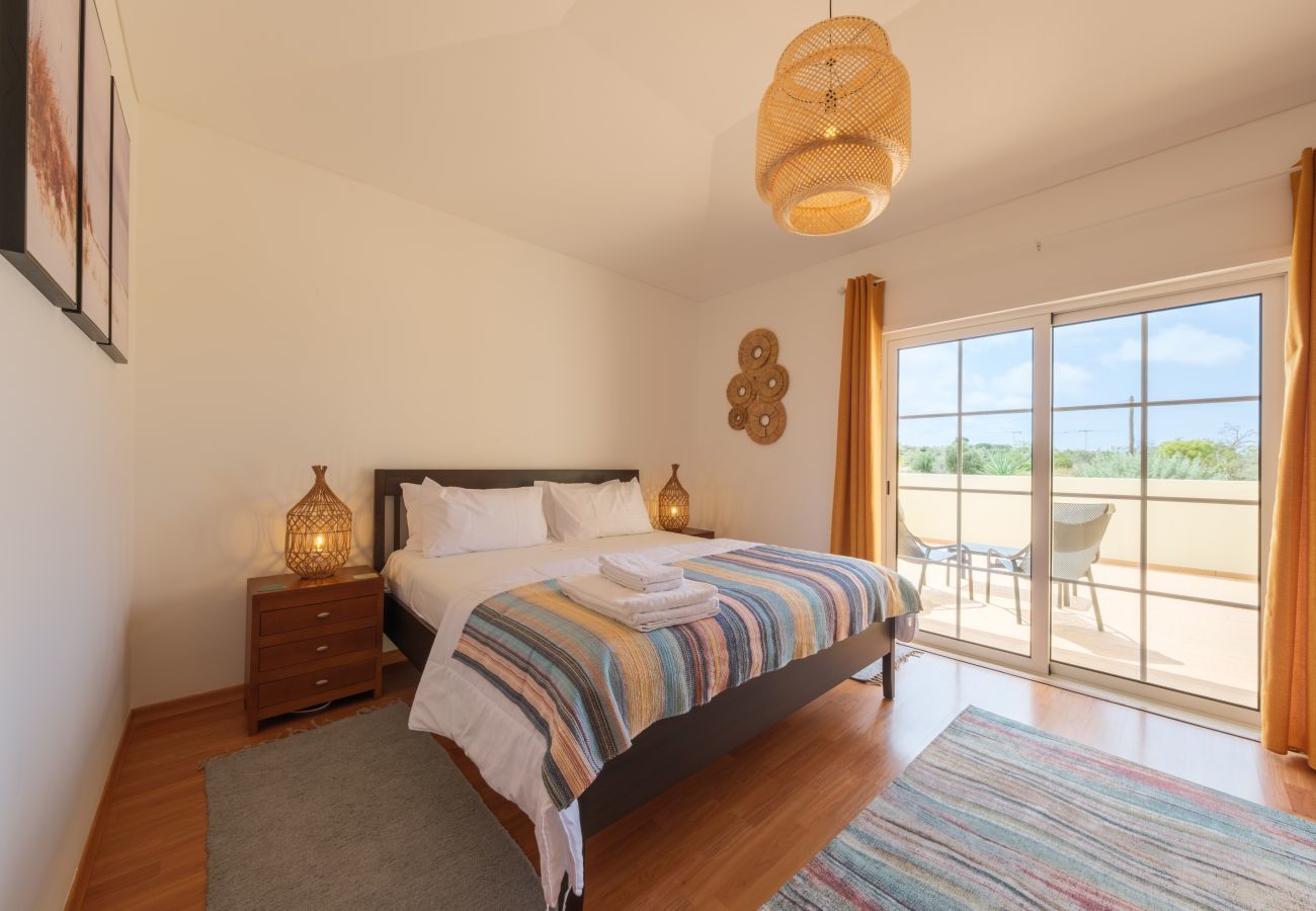 Villa em Lagos - Bonita moradia com piscina privada [130]