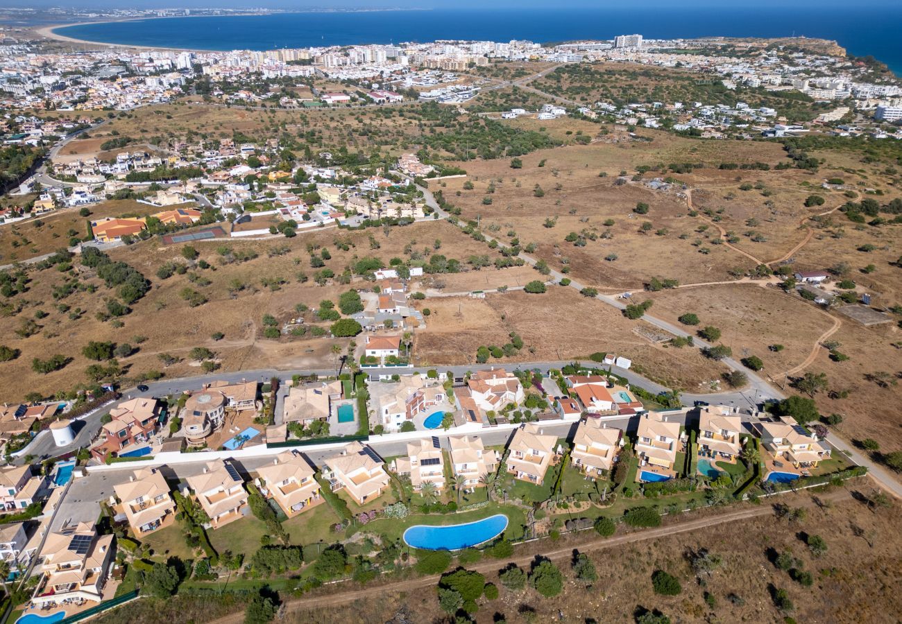 Villa em Lagos - Bonita moradia com piscina privada [130]