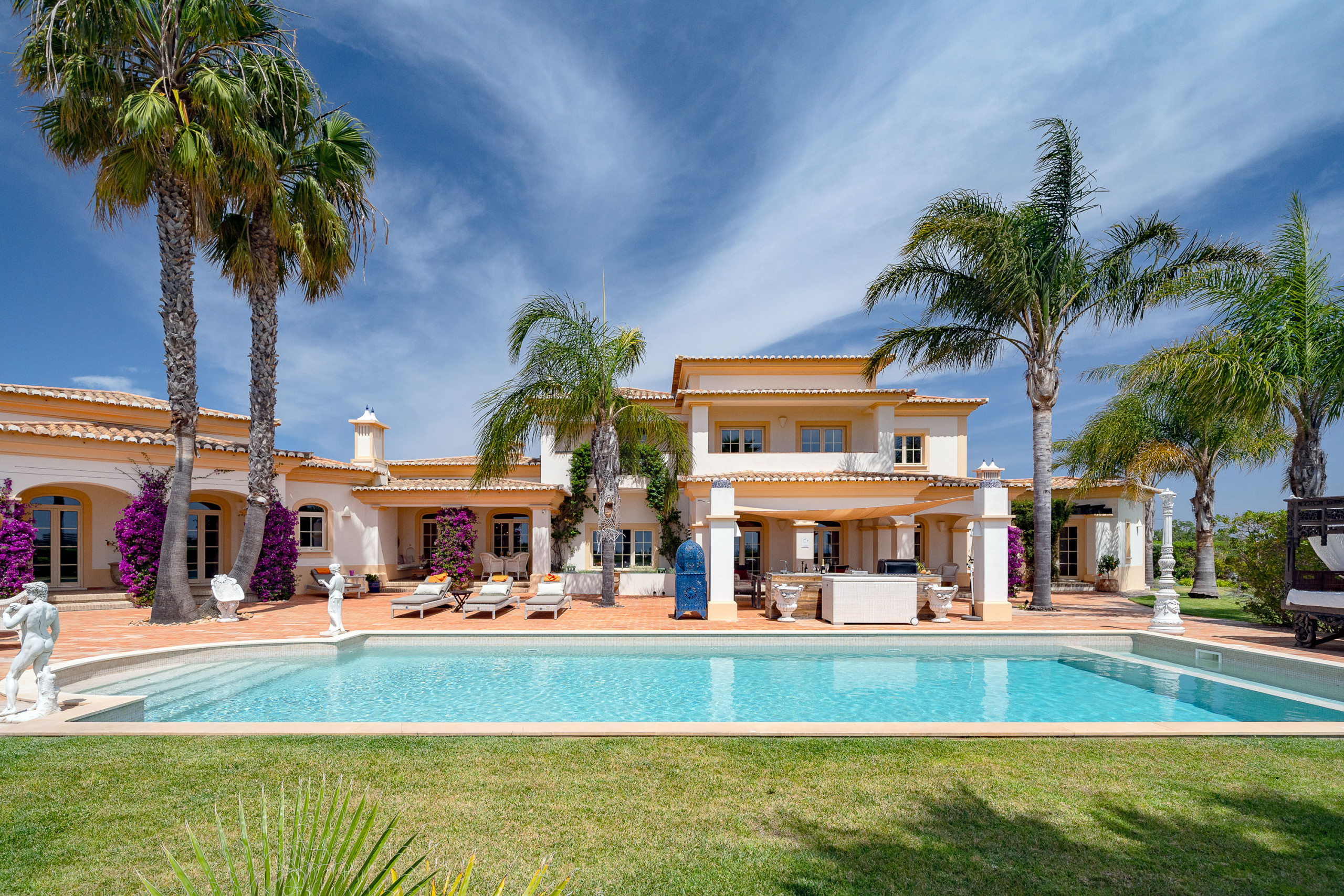 Lagos - Villa