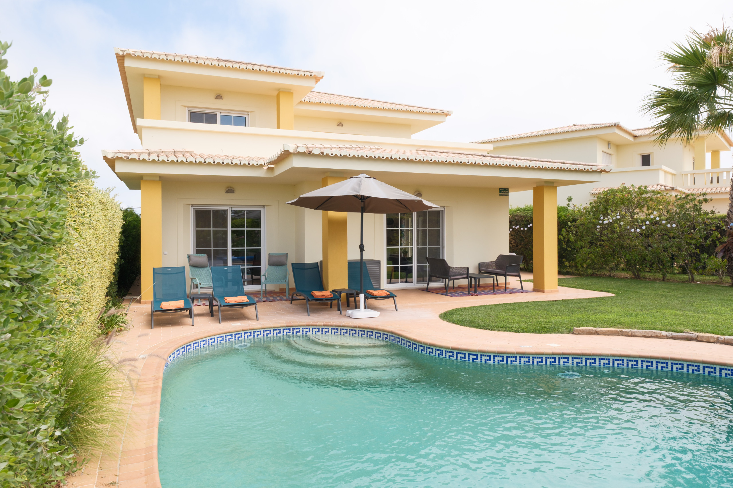 Villa/Dettached house in Lagos - Beautiful villa with private pool [130]
