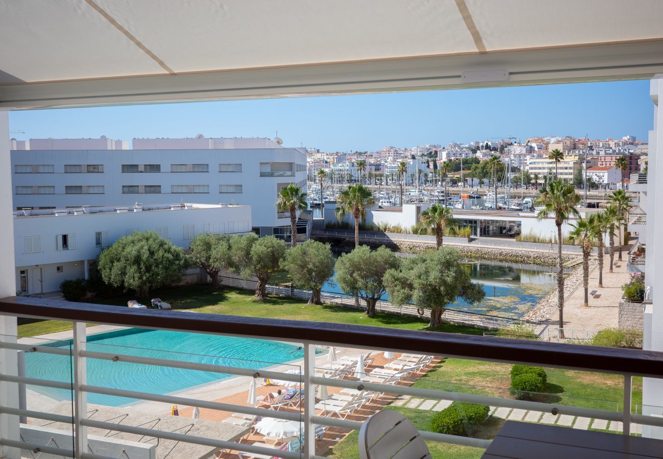 Apartment in Lagos - Marina view apartment [18]
