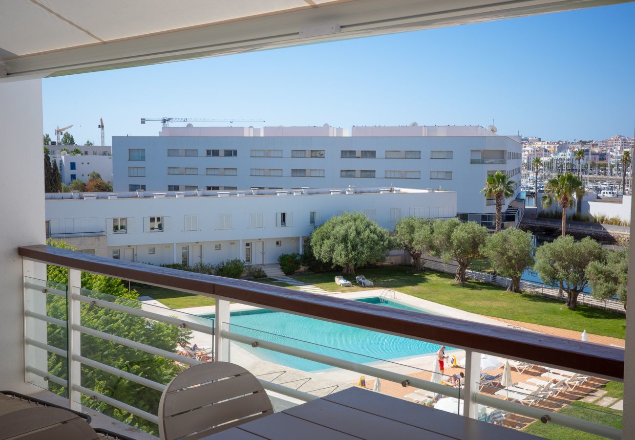 Apartment in Lagos - Marina view apartment [18]