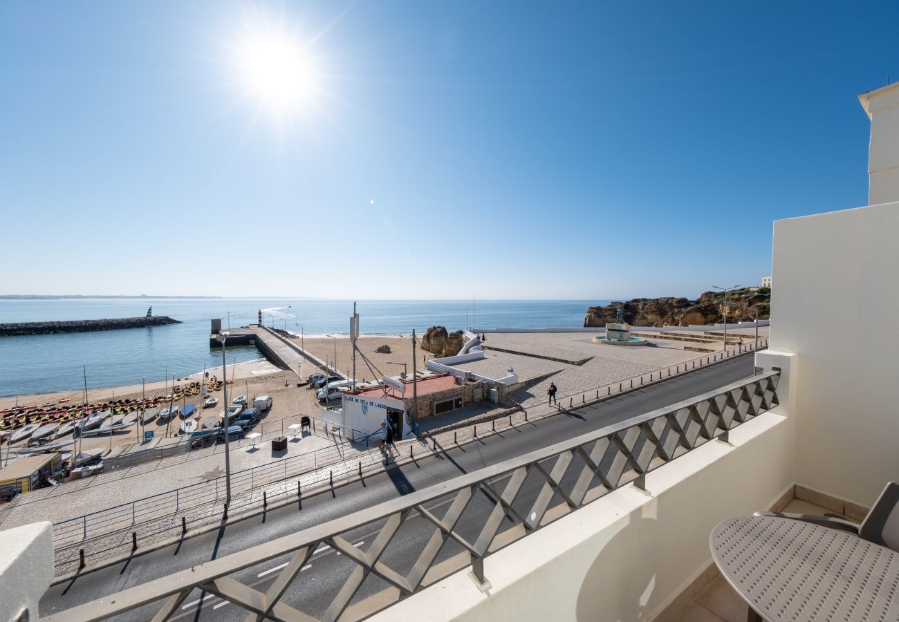 Apartment in Lagos - Sea view modern apartment [53]