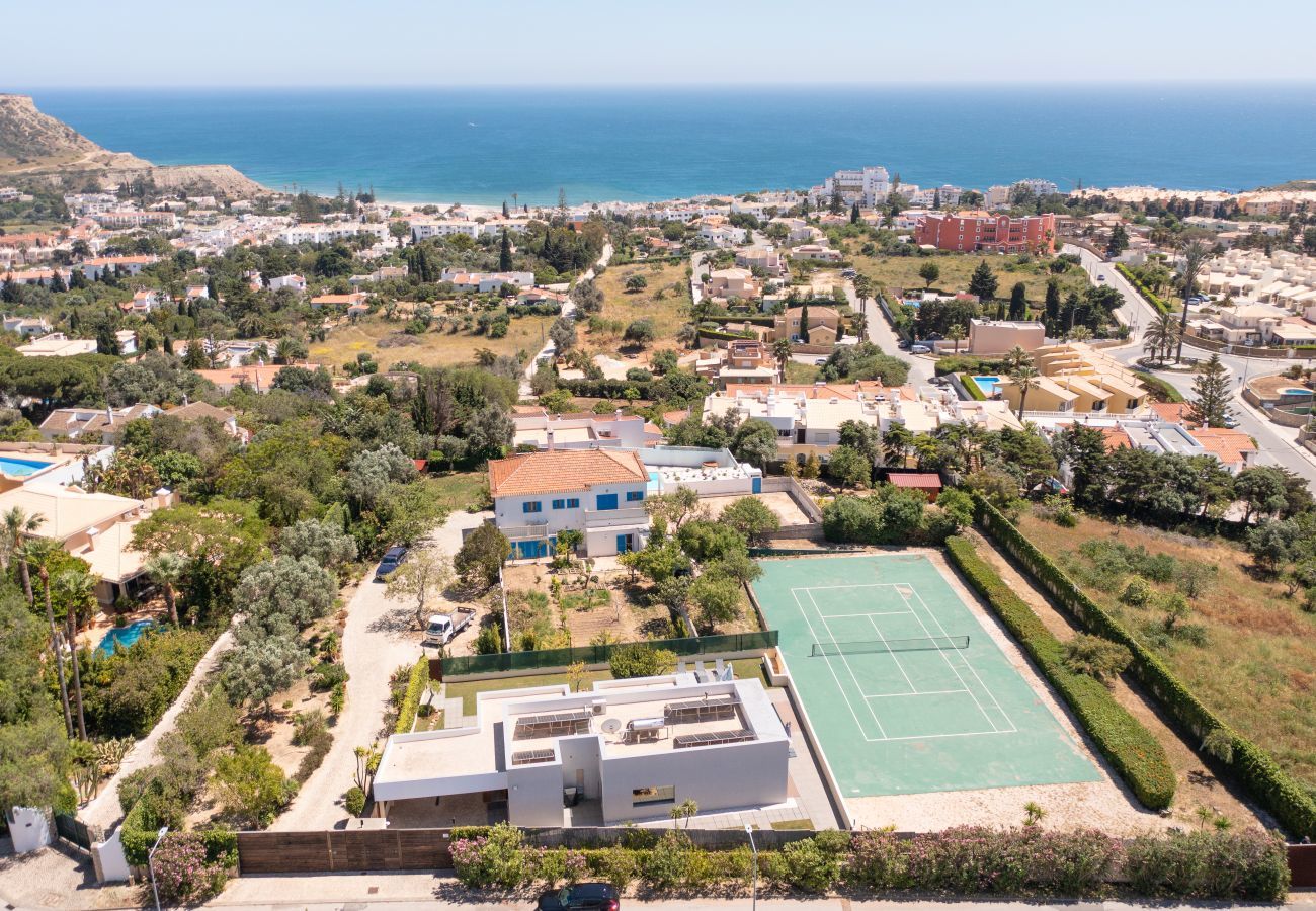 Villa in Luz - Modern accessible villa [17]