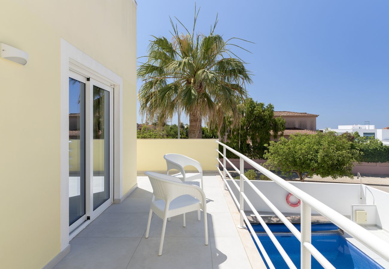 Villa in Lagos - Sea view spacious villa [95]