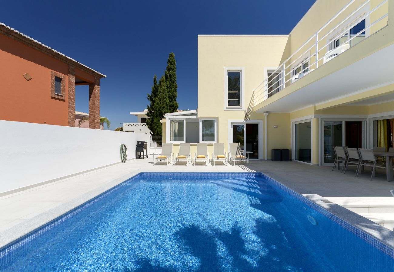 Villa in Lagos - Sea view spacious villa [95]