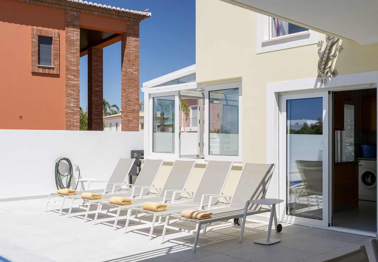 Villa in Lagos - Sea view spacious villa [95]