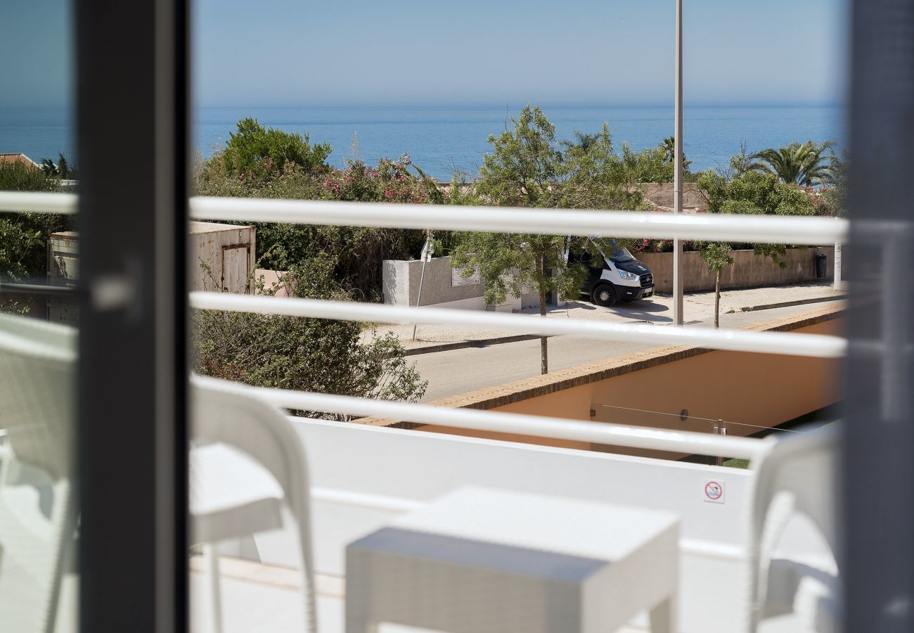 Villa in Lagos - Sea view spacious villa [95]