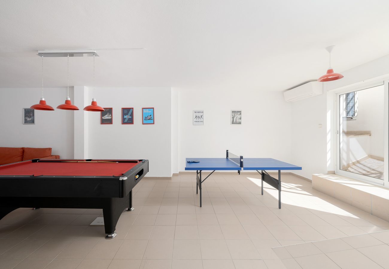 Villa in Lagos - Sea view spacious villa [95]