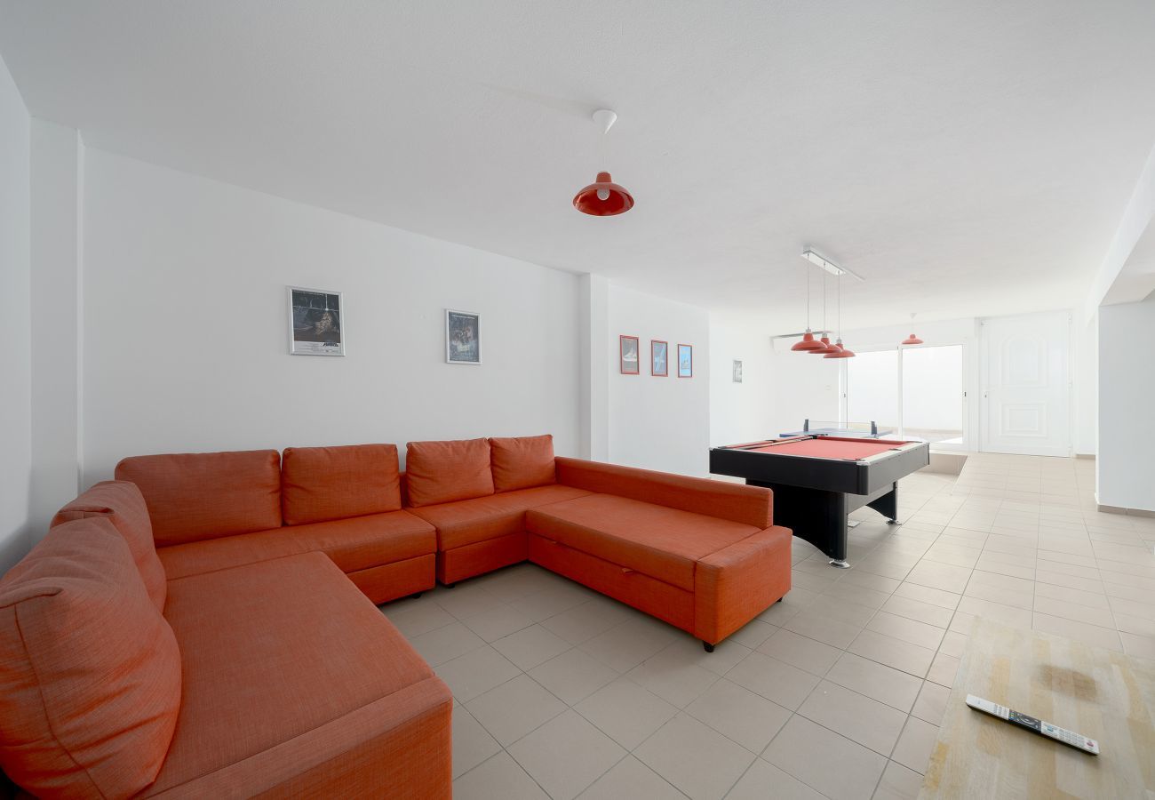Villa in Lagos - Sea view spacious villa [95]