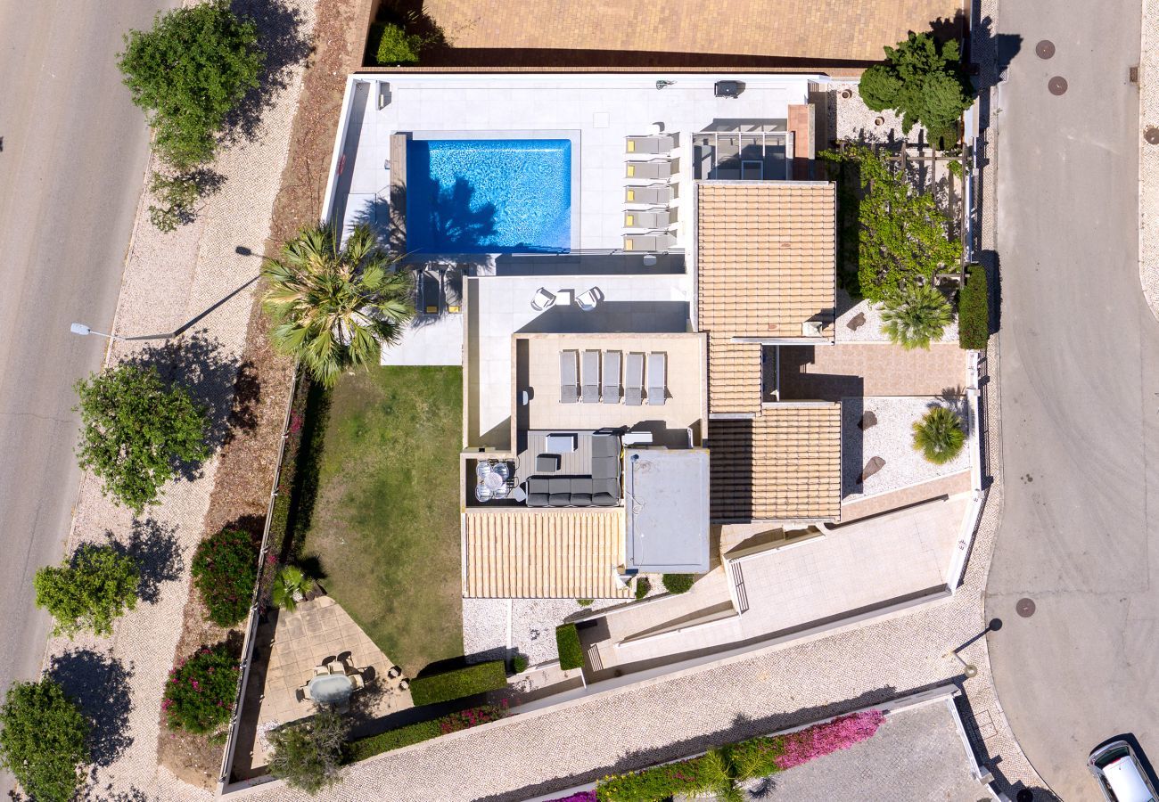 Villa in Lagos - Sea view spacious villa [95]