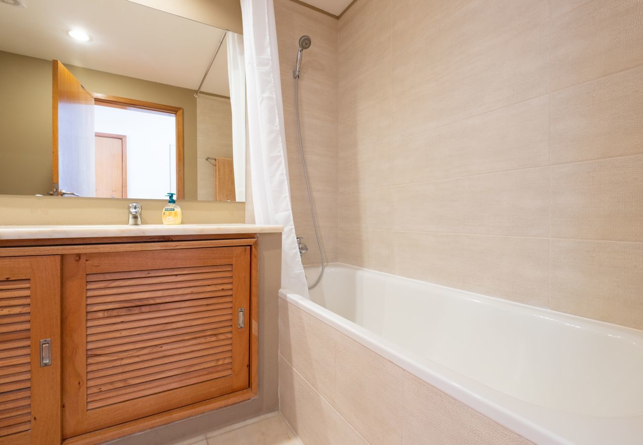 Bathroom with bathtub