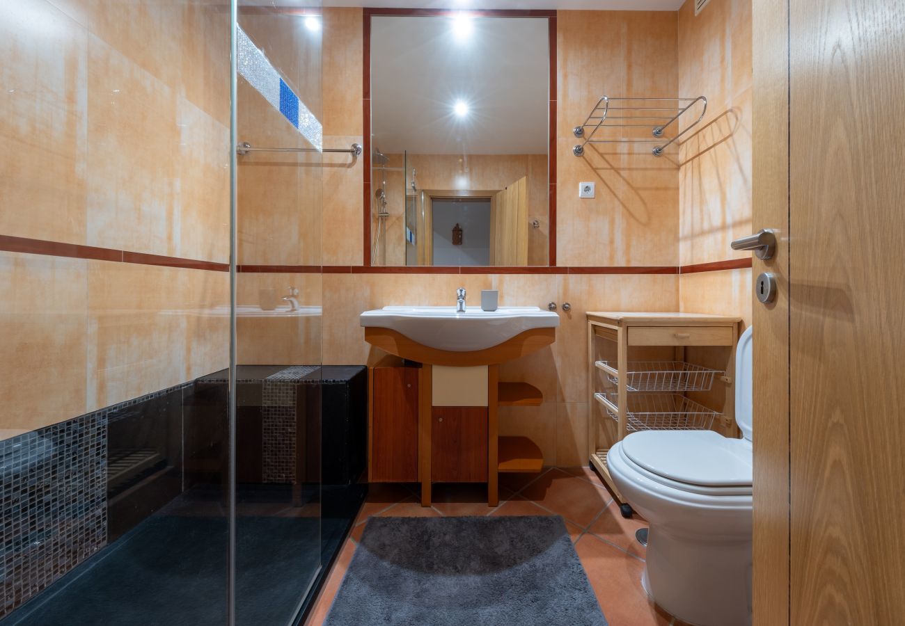 Apartment in Lagos - Comfortable sea view apartment [77]
