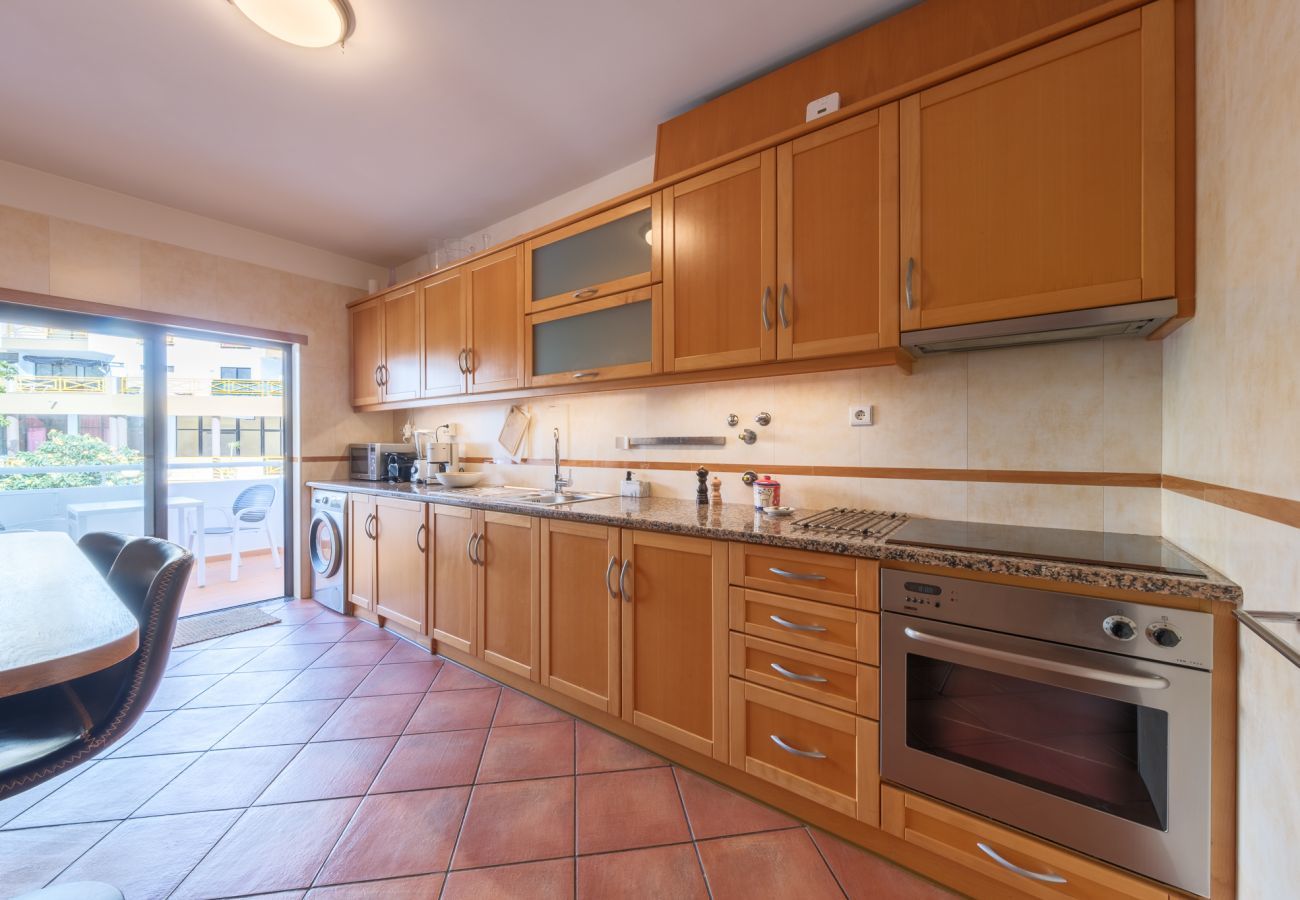Apartment in Lagos - Comfortable sea view apartment [77]