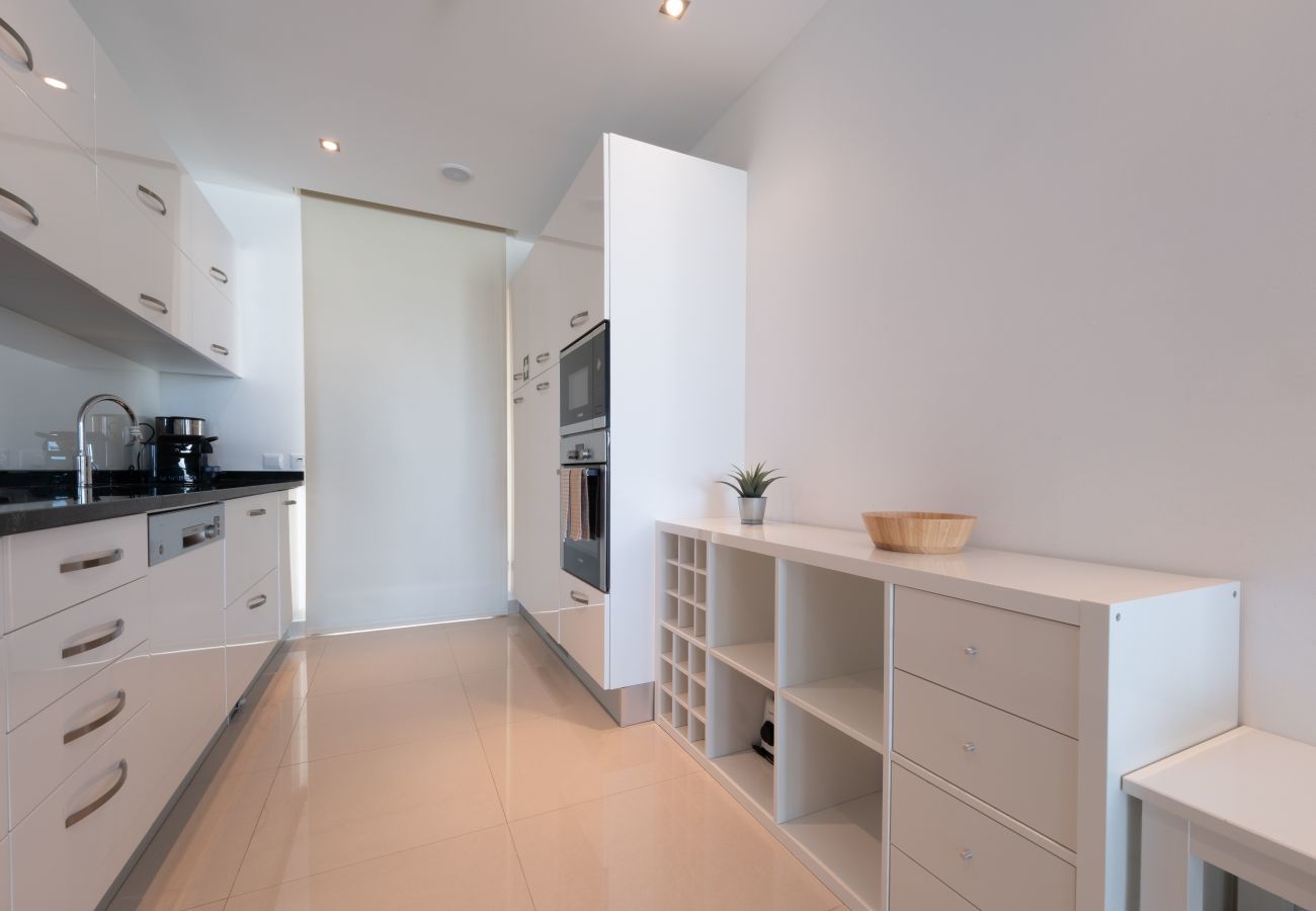 Apartment in Lagos - Stylish sea view apartment [105]