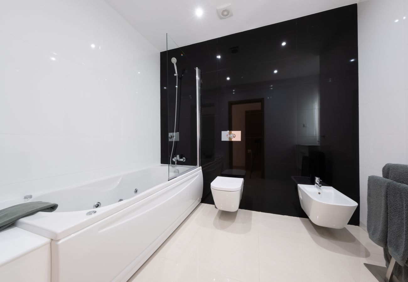 Apartment in Lagos - Stylish sea view apartment [105]