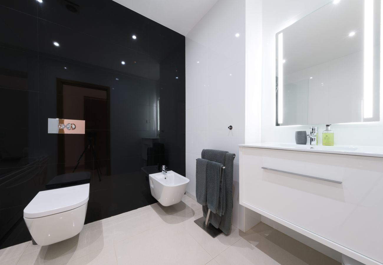 Apartment in Lagos - Stylish sea view apartment [105]