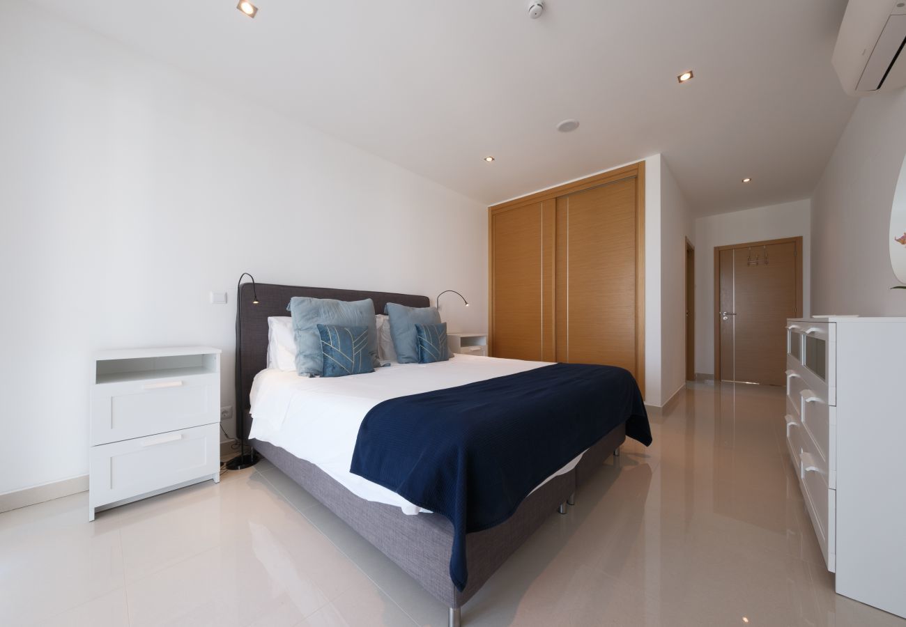 Apartment in Lagos - Stylish sea view apartment [105]