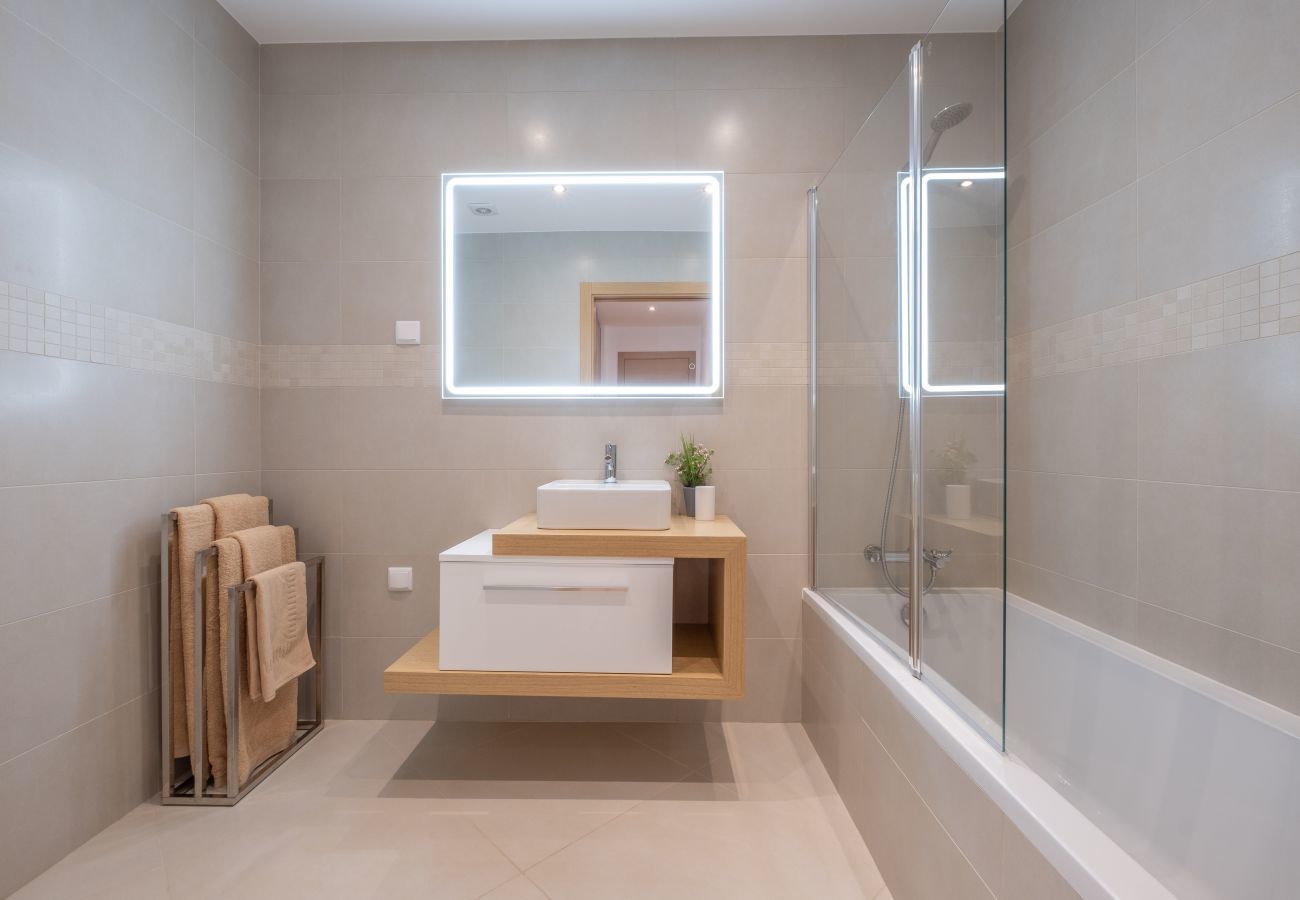 Bathroom with bathtub