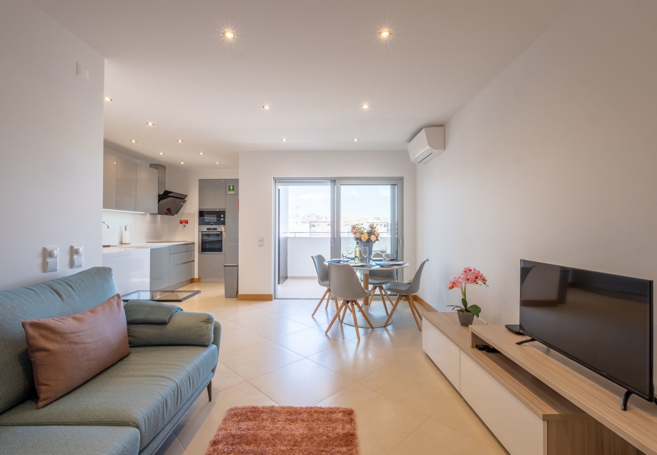 Kitchen and living room