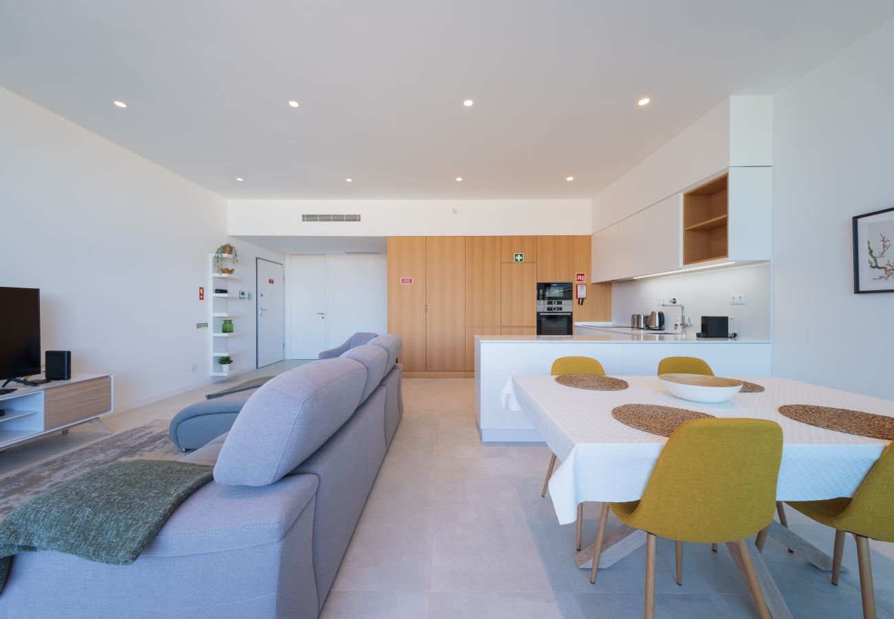 Overview of Living and dining room with Kitchen 