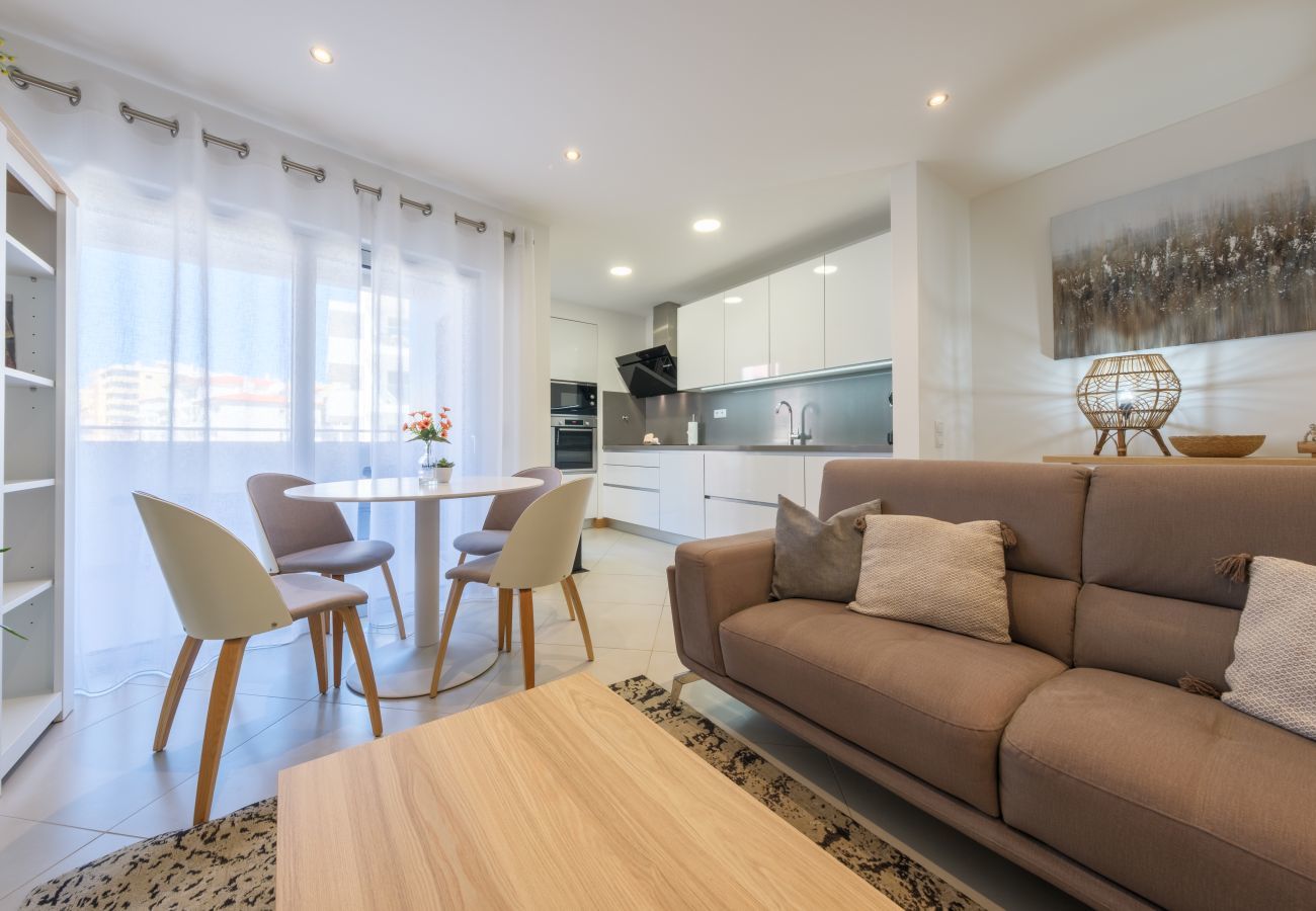 Apartment in Lagos - Contemporary chic apartment [129]