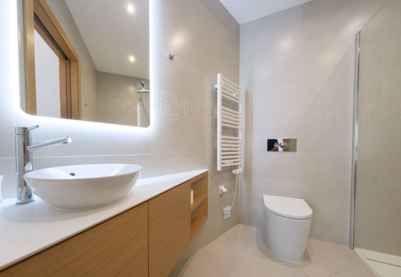 Apartment in Lagos - Contemporary chic apartment [129]