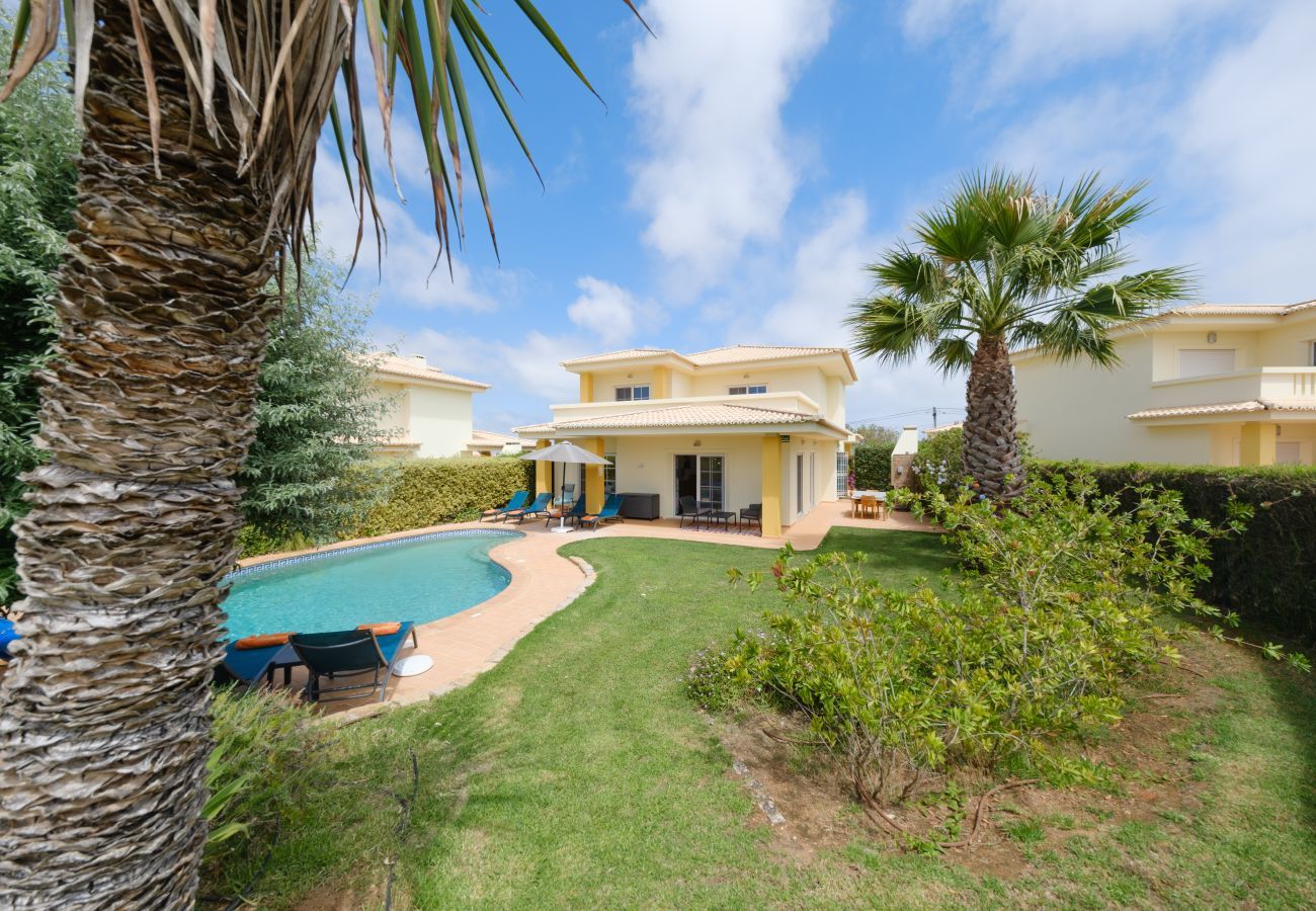 Villa in Lagos - RLAG130