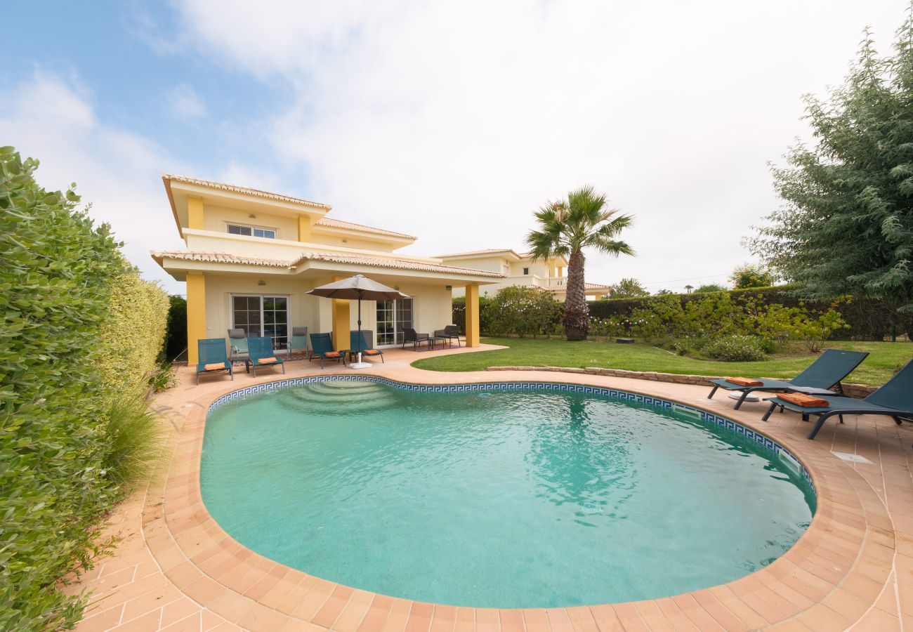 Villa in Lagos - RLAG130