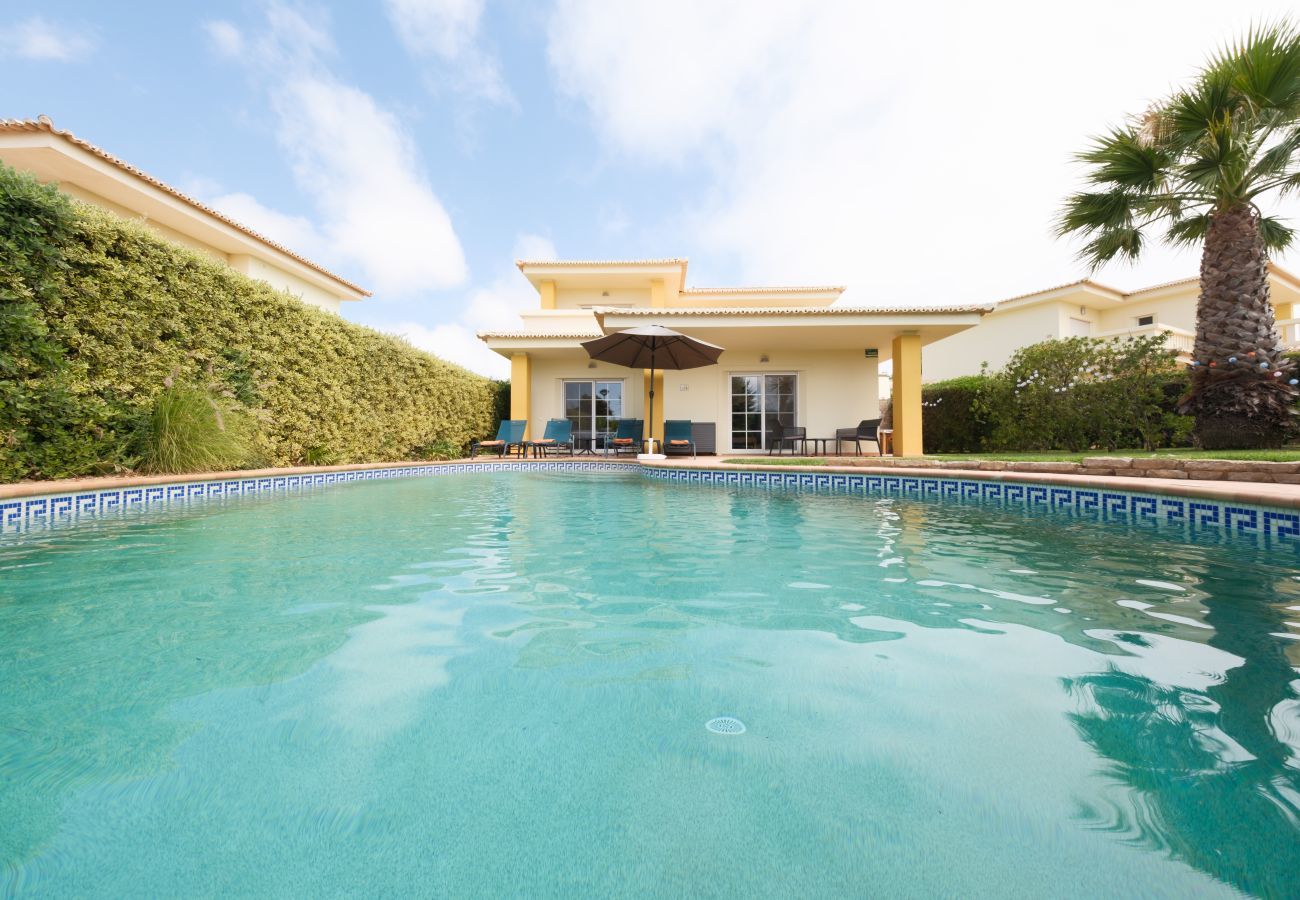 Villa in Lagos - RLAG130