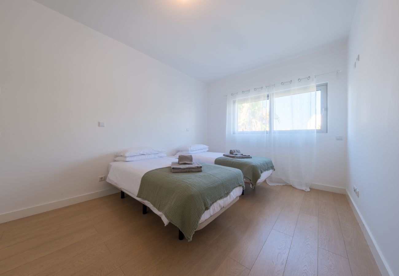 Apartment in Lagos - Modern sea view apartment [127]