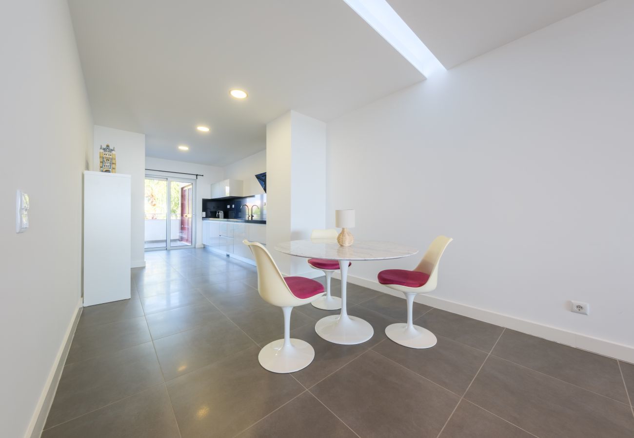 Apartment in Lagos - Modern sea view apartment [127]