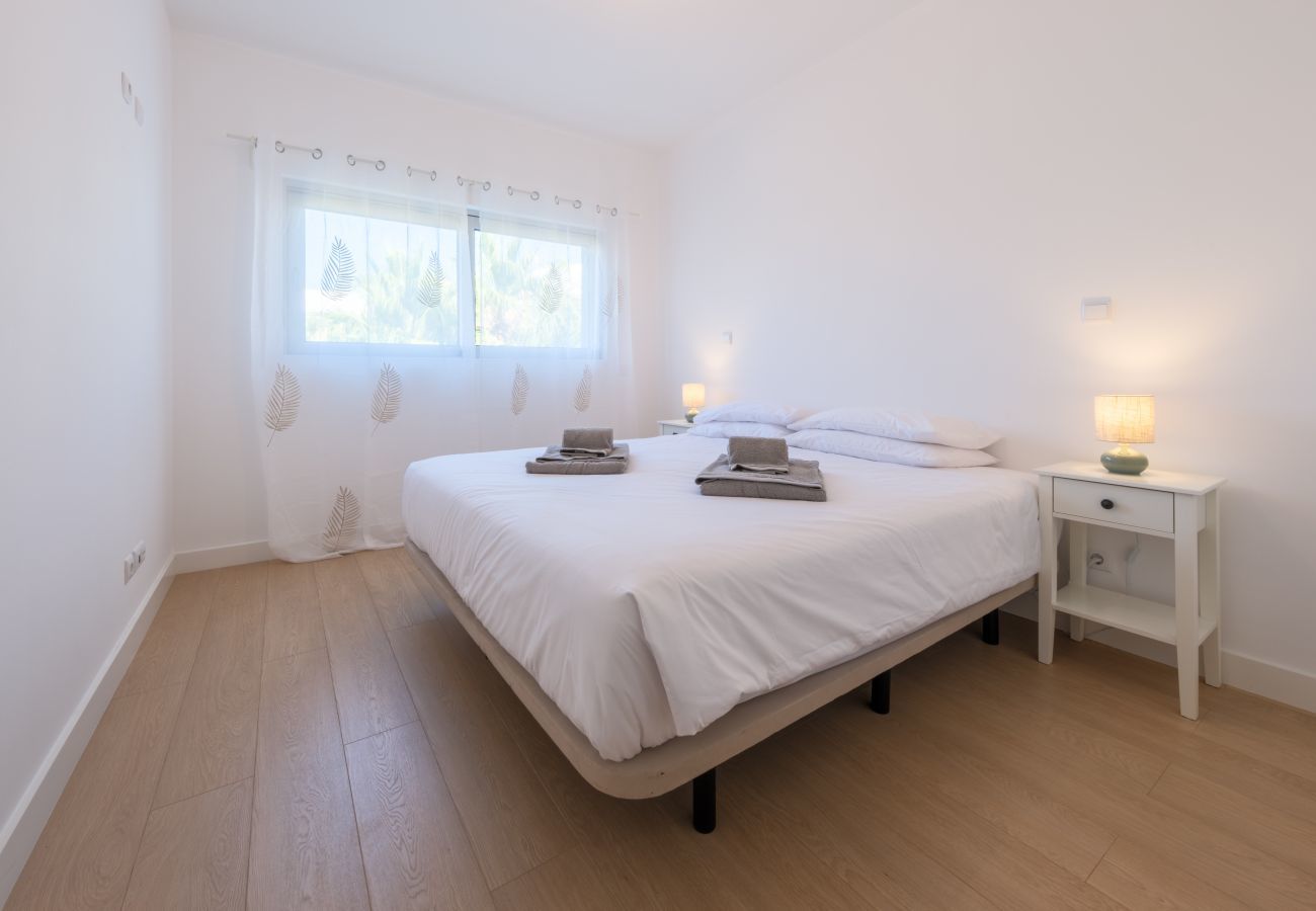 Apartment in Lagos - Modern sea view apartment [127]