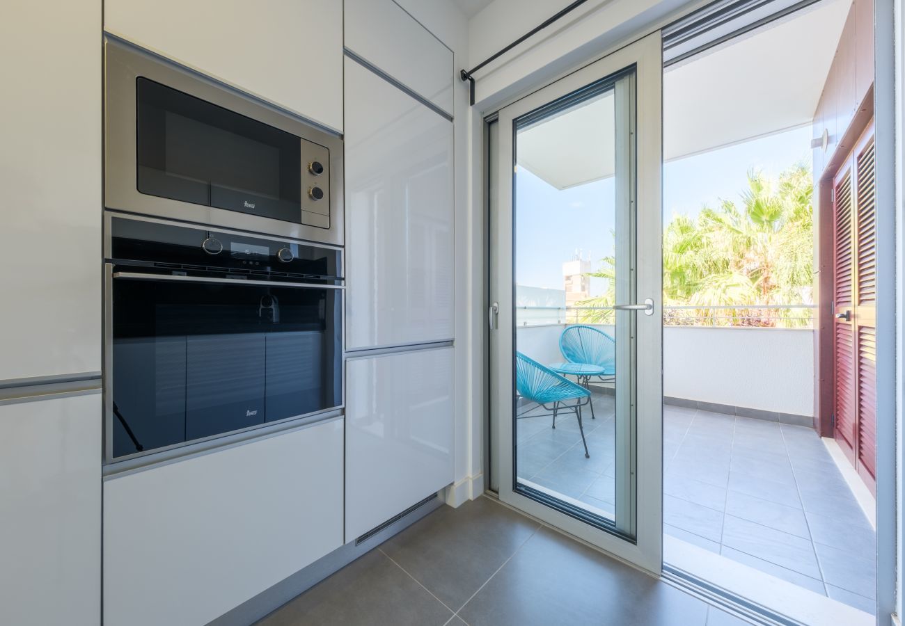 Apartment in Lagos - Modern sea view apartment [127]